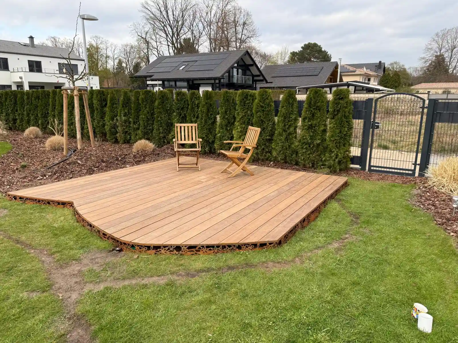 Garten Landhausdielen verlegt - Außenbereich