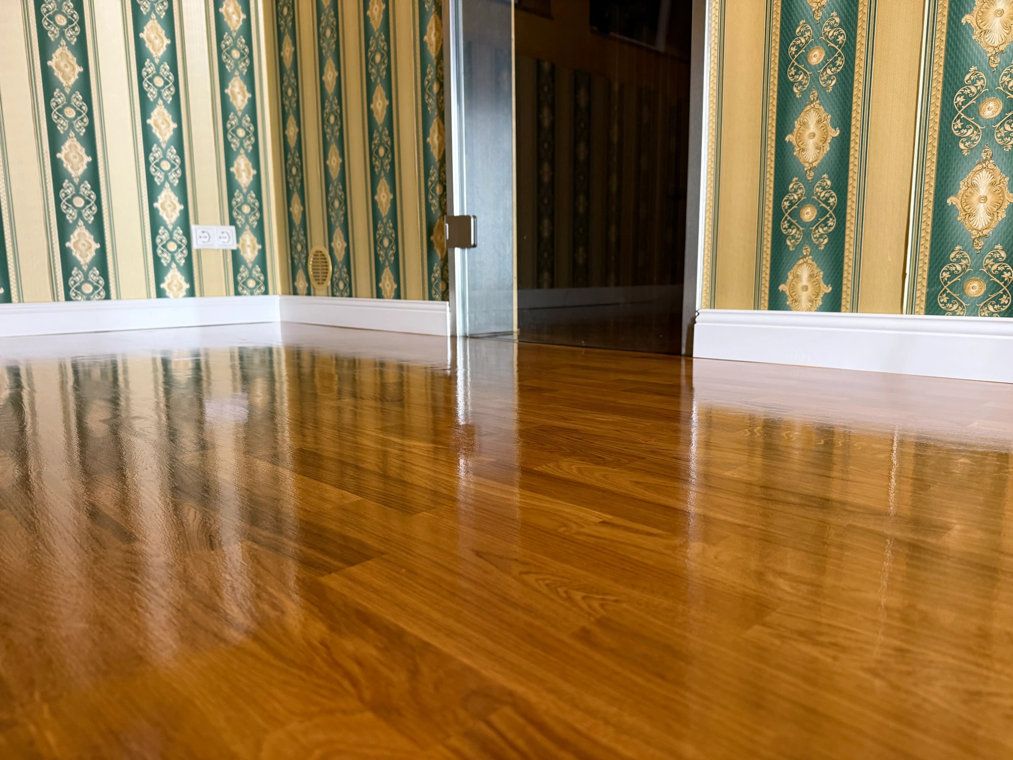 Schiffsboden Parkett Berliner Referenz - Zeitloser Klassiker